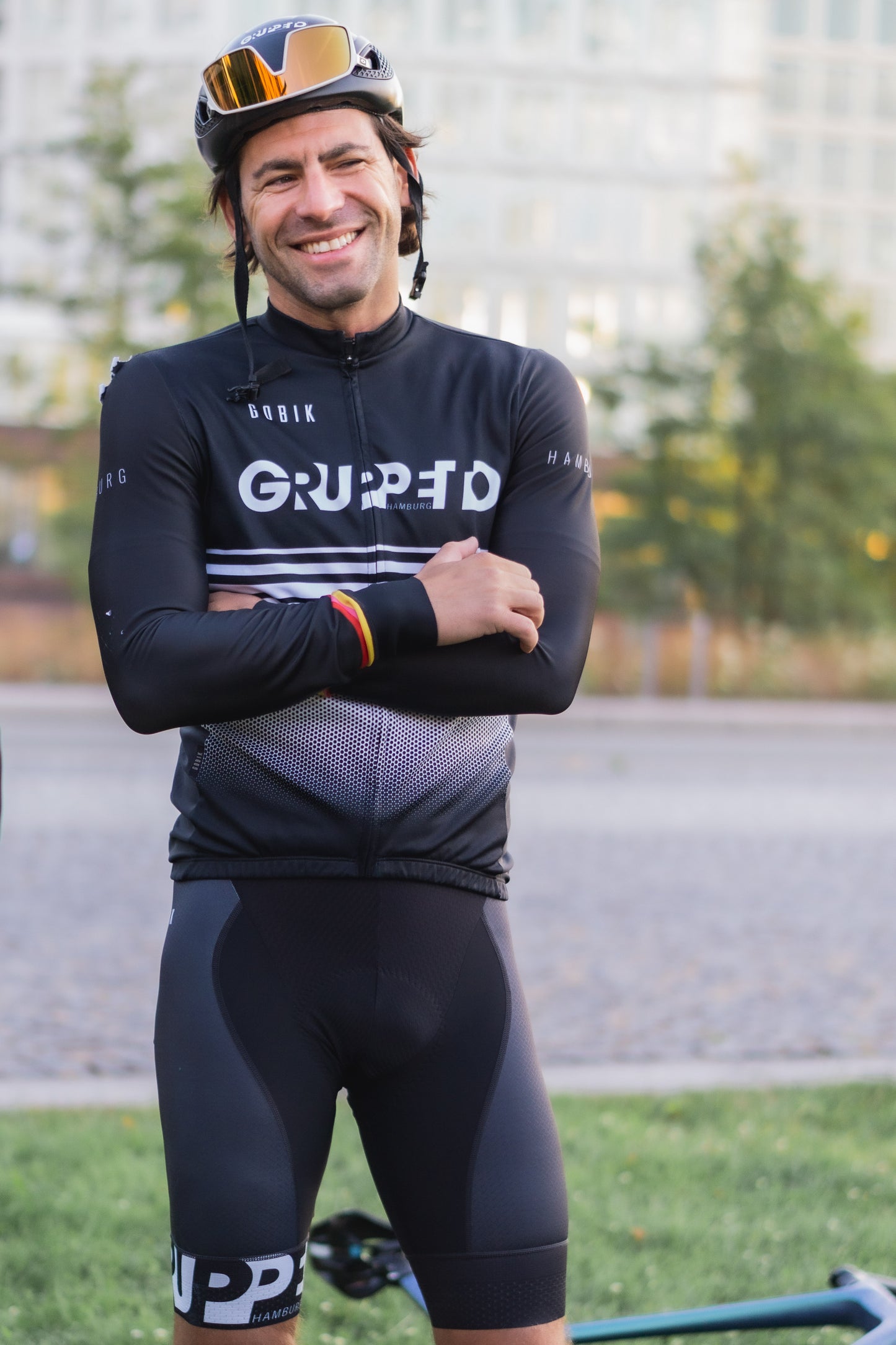 GRUPPETTO BLACK BIB SHORTS - perfect partner for long rides