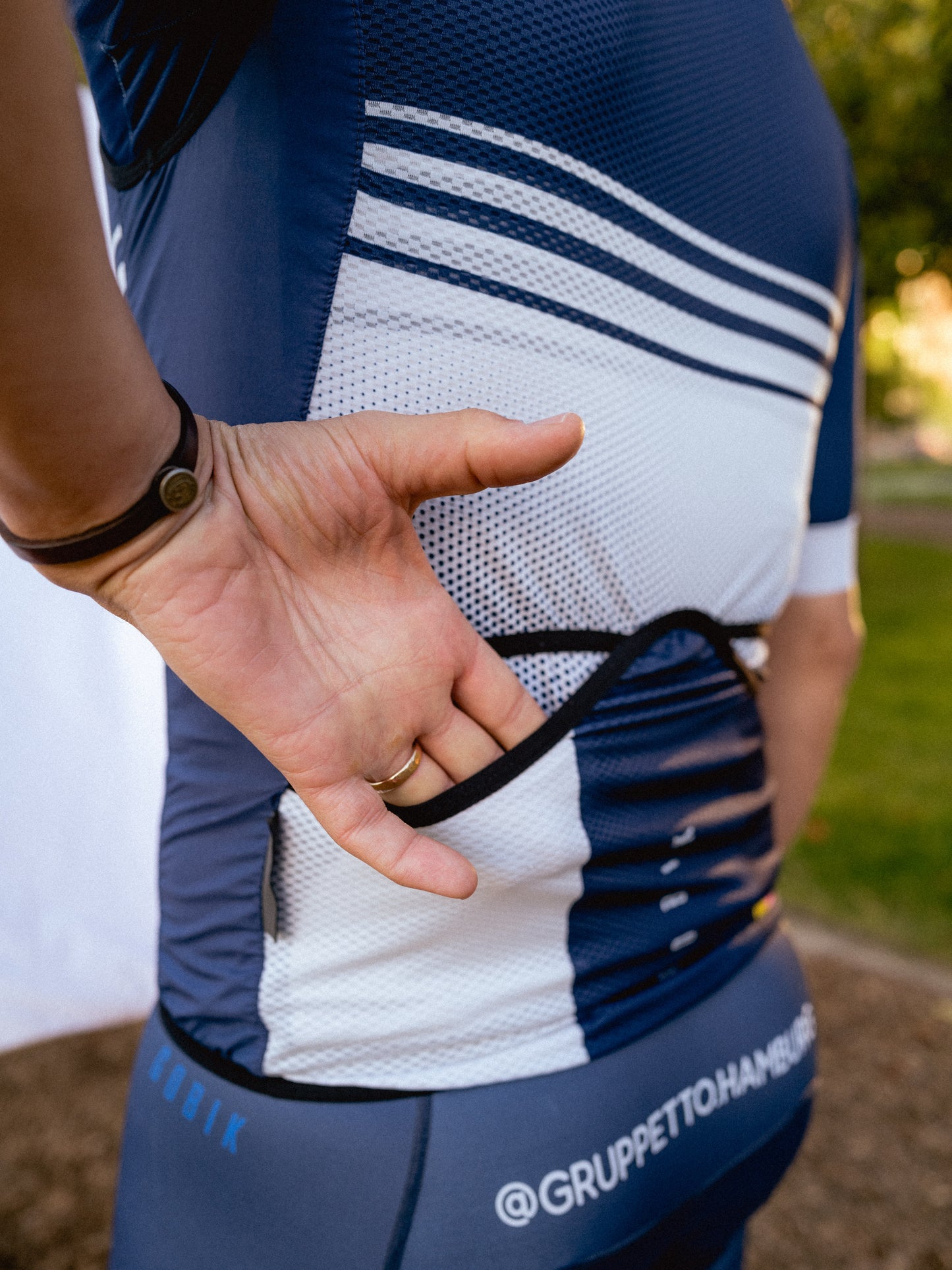 GRUPPETTO COMMUNITY VEST - for windy days and downhills