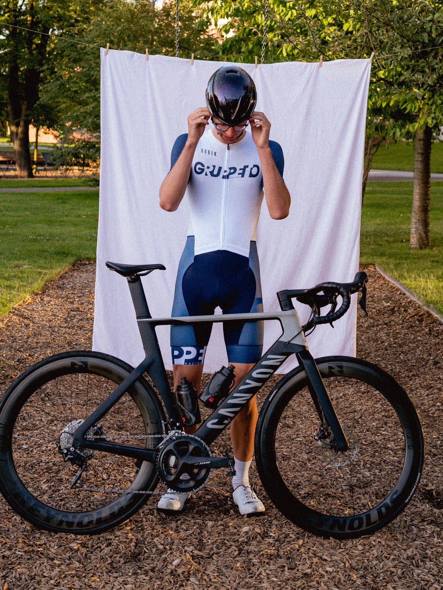GRUPPETTO RACE SUIT - get dressed for the speedfest